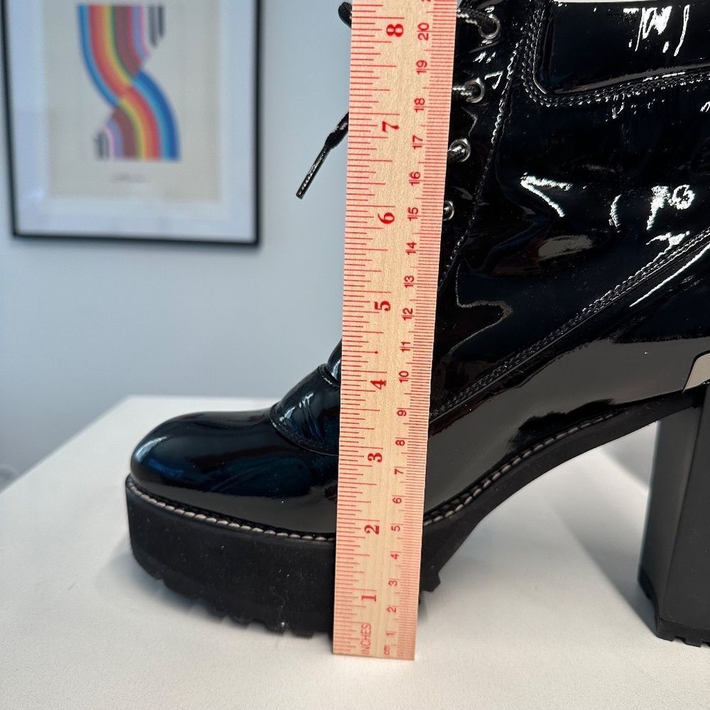 Stuart Weitzman Black Patent Leather Rugged Platform Combat Booties Size 9 - Picture 13 of 13
